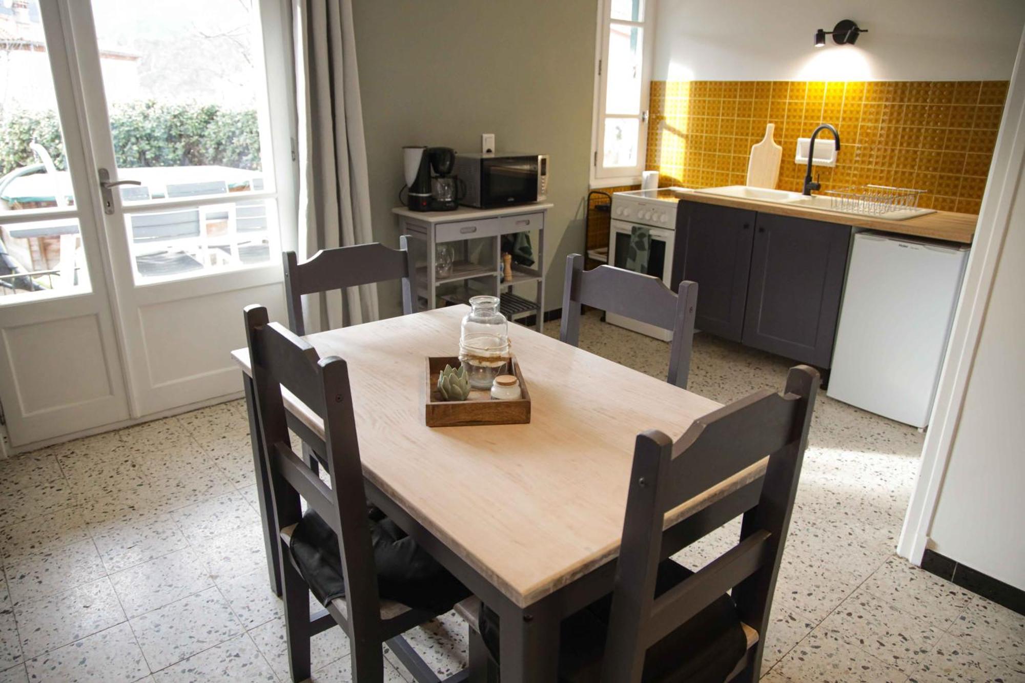 El Sola - Appartement Avec Acces Piscine Et Jardin Corneilla-de-Conflent Luaran gambar